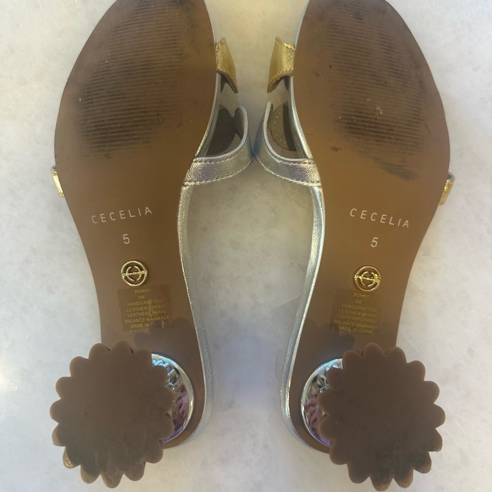 CECELIA NEW YORK Gold and Silver Slide Heels - Picture 4 of 4